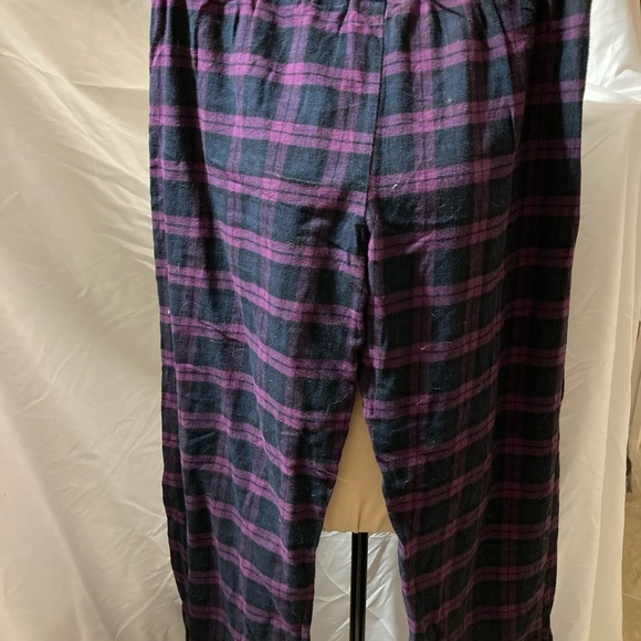 Black and purple flannel pants - Picture 2 of 3